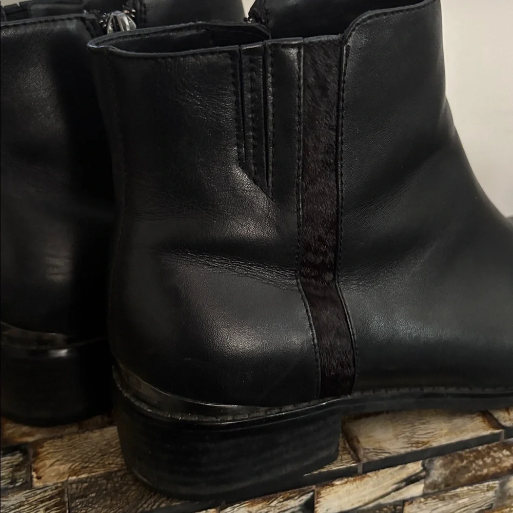 BLONDO (7W) AquaProtect Black Leather Ankle Booties Cowhair Waterproof Zipper - Picture 5 of 16